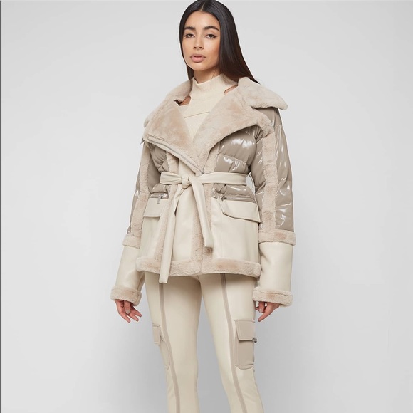 HIGH SHINE & PLUSH PUFFER JACKET - BLACK - Picture 9 of 10